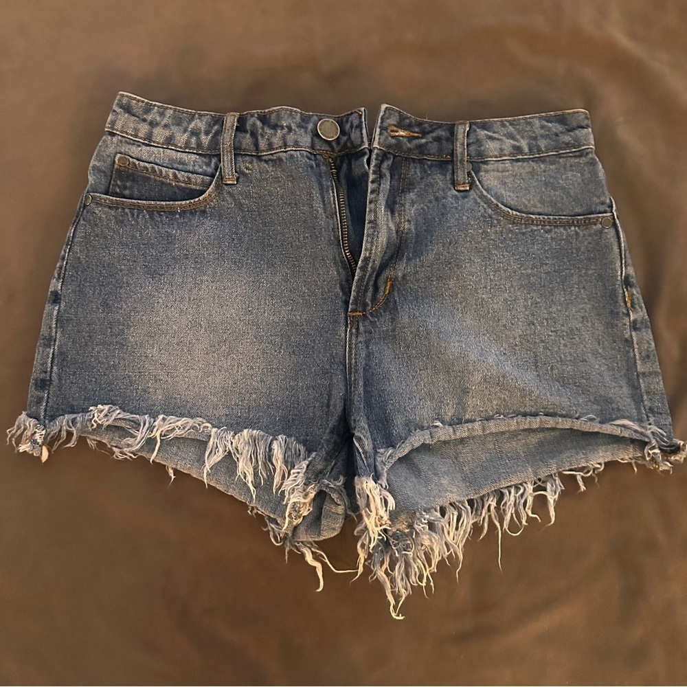 Articles of Society Distressed Frayed Hem High Rise Denim Shorts Size 26 Blue